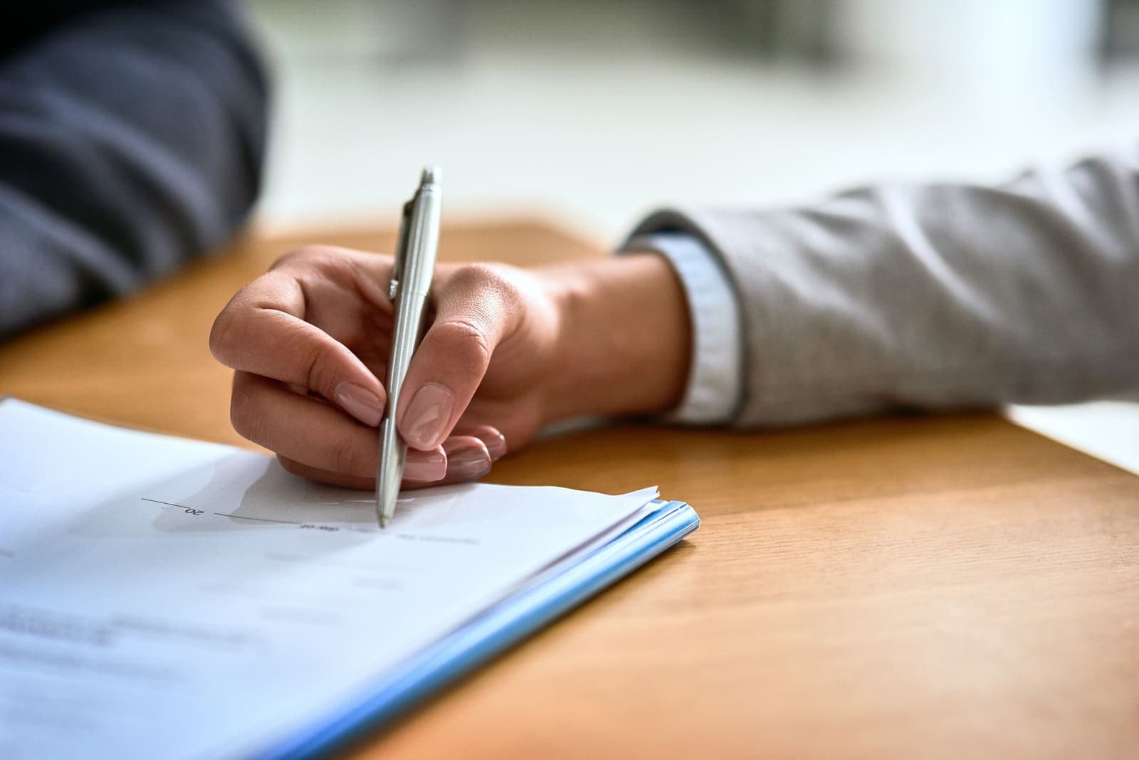Signing an Ohio real estate agreement that was reviewed first